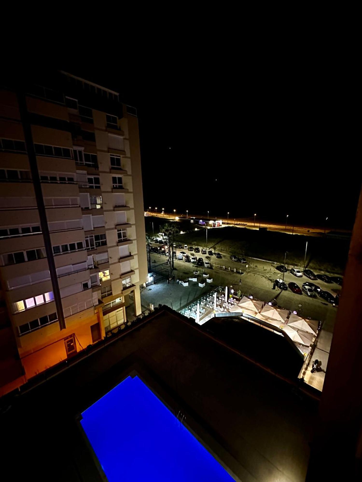Front Beach Costa Caparica Lisbon Кошта-да-Капаріка Екстер'єр фото